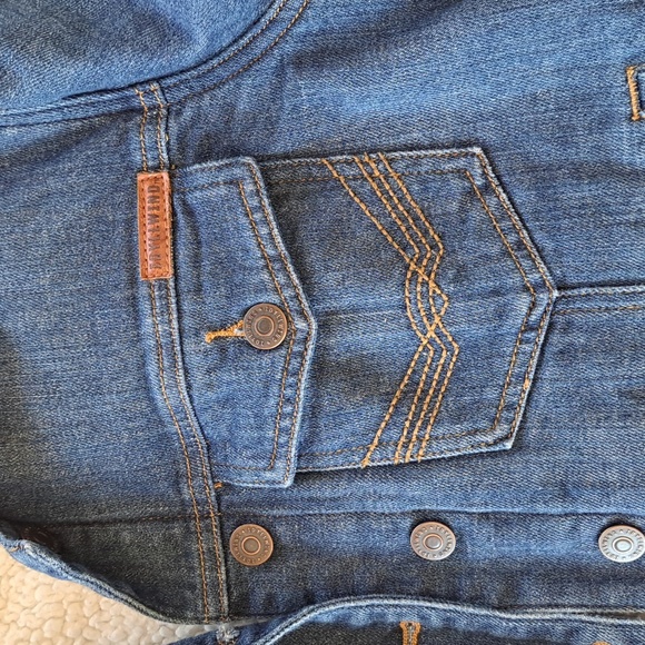 IDYLLWIND Myranda Lambert Sherpa Dark Wash Denim Jean Jacket - Picture 10 of 10